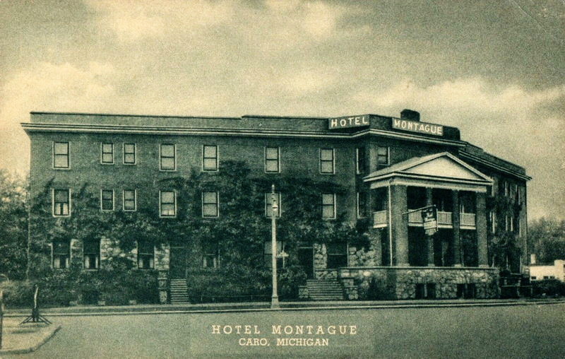 Hotel Montague - Vintage Postcard